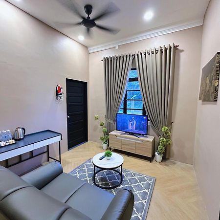 Melur Inn, Tok Jembal Kampong Tanjong Gelam Exterior foto